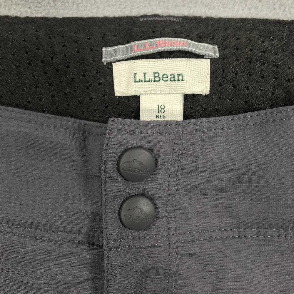 LL Bean Pants Womens 18 Gray Nylon Outdoors Hiking Casual Convertible Stretch - Picture 2 of 16